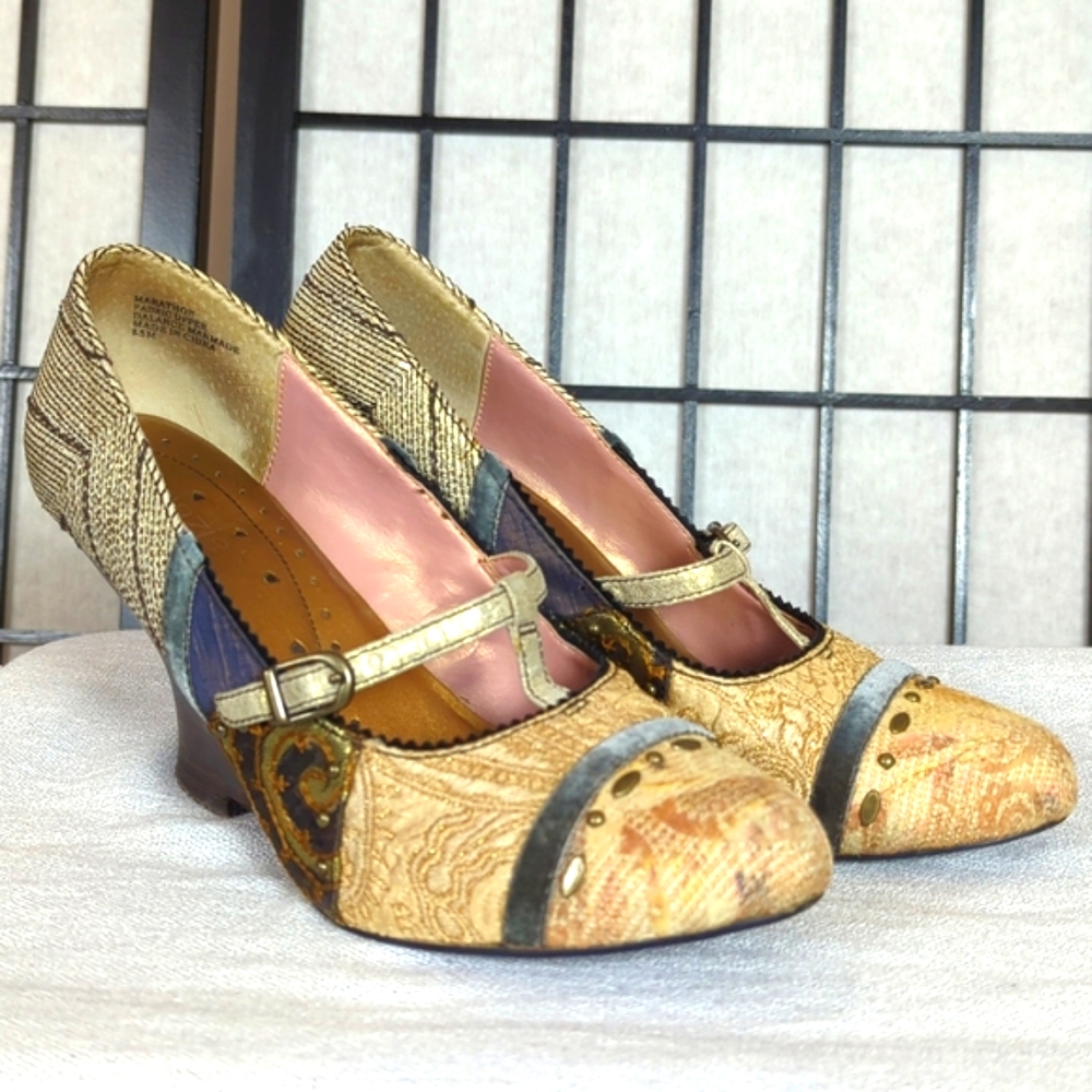 2/20 Kensie patchwork wedge shoes size 8.5